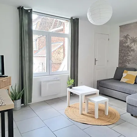 Cozy - 300 Meters From Metro Center * Croix